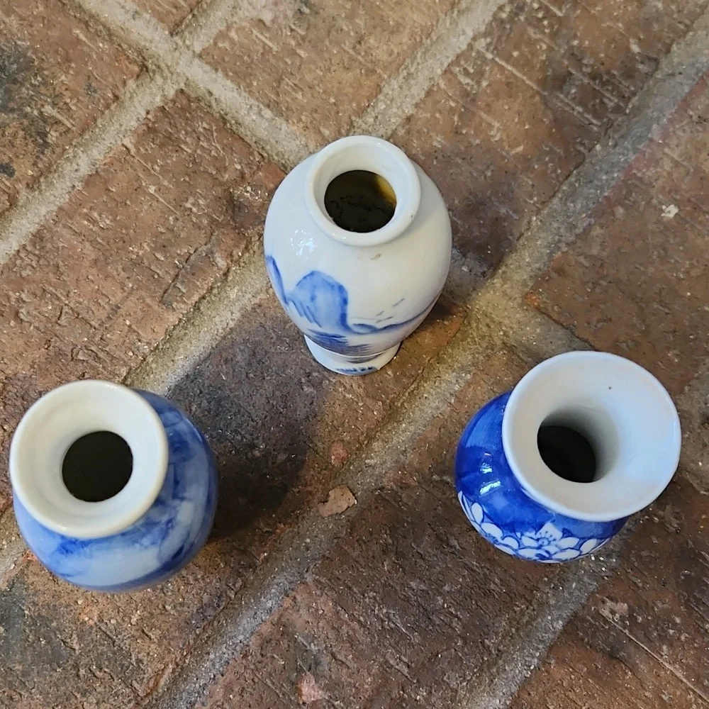 Vintage Chinese Bud Vases Miniature  Set Of 3 Cobalt Blue Asian Cherry Blossoms